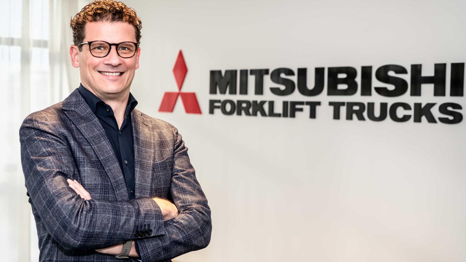 Lodiers-en-Partners-Mitsubishi-5 Lodiers-en-Partners-Mitsubishi-5