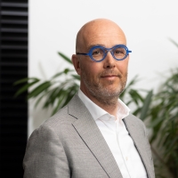 20250401-Lodiers-&-partners_portret-Robert-by-Etienne-Oldeman-Photography-73Wextra 20250401-Lodiers-&-partners_portret-Robert-by-Etienne-Oldeman-Photography-73Wextra