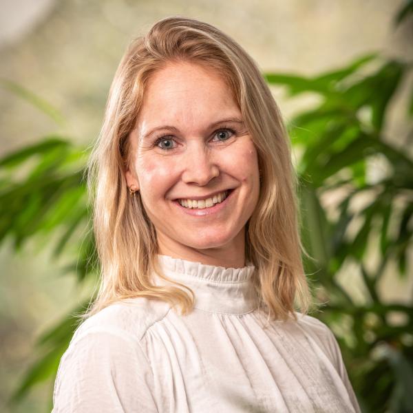 Lodiers-en-partners-personeel-ivonne-kramer