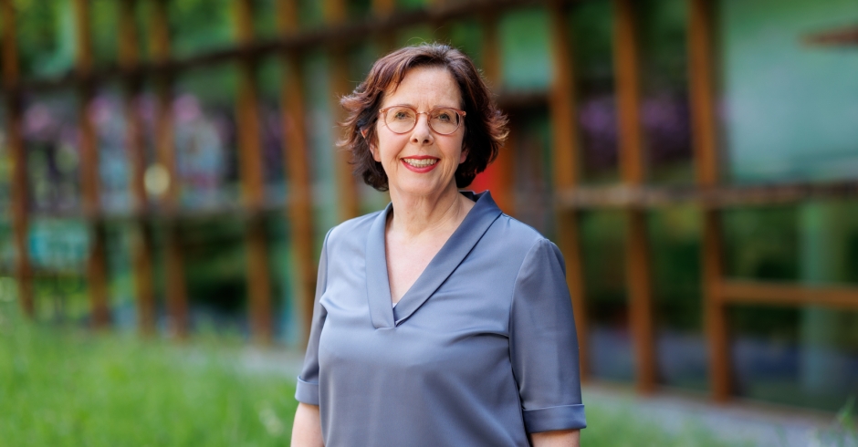 323-2024-Ingrid-Bader (1) 323-2024-Ingrid-Bader (1)