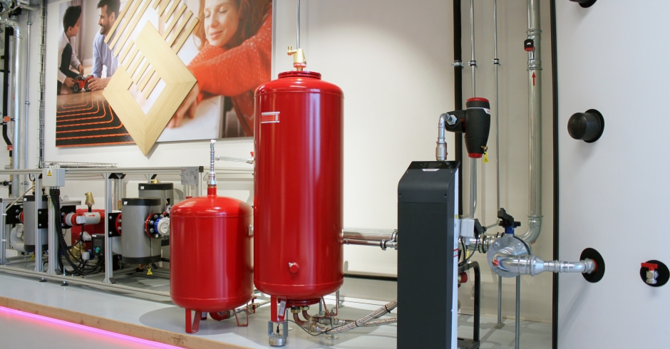 Show room 1 Show room 1