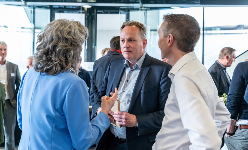 323-2023-event-18-april-2023-104