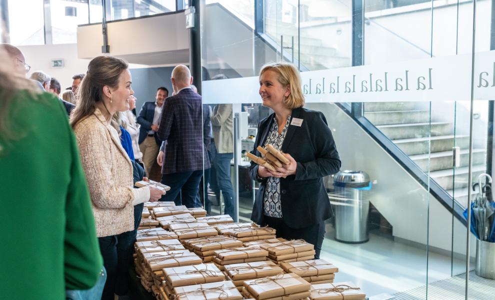 323-2023-event-18-april-2023-116